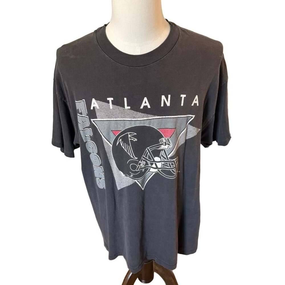 Vintage 1990s Hanes Heavyweight Atlanta Falcons NFL T-Shirt XL
